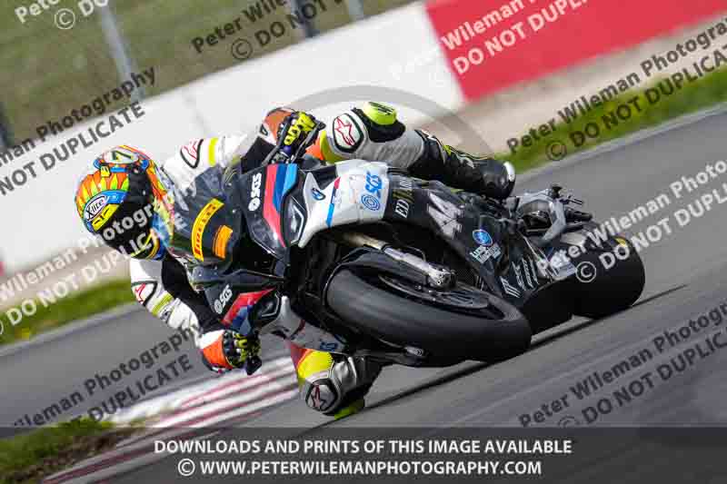 donington no limits trackday;donington park photographs;donington trackday photographs;no limits trackdays;peter wileman photography;trackday digital images;trackday photos